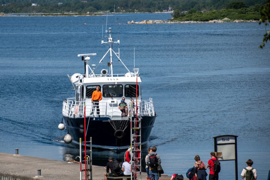 Skärgårdsbåt (131/180)